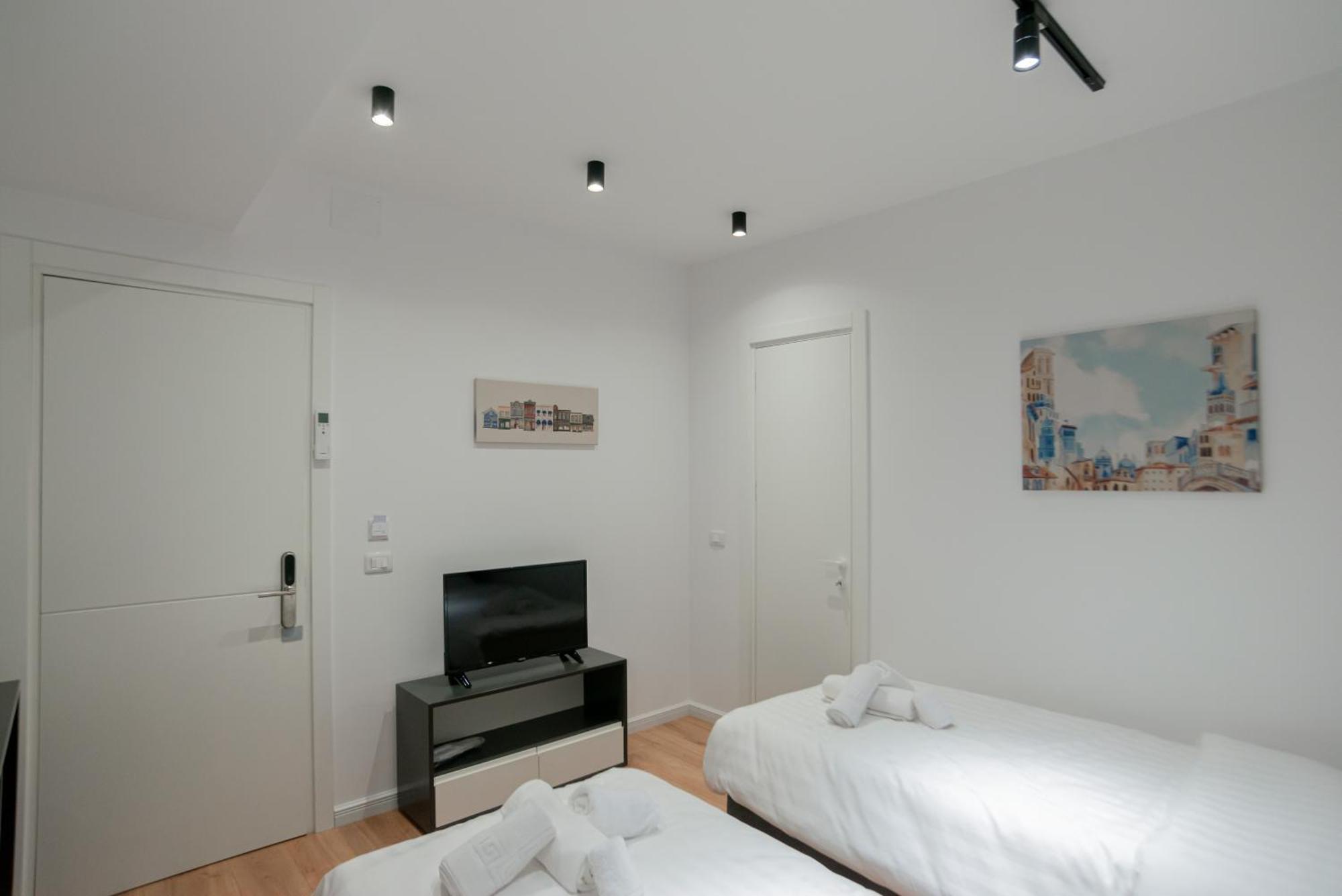 La Gioia Apartment ติรานา ภายนอก รูปภาพ