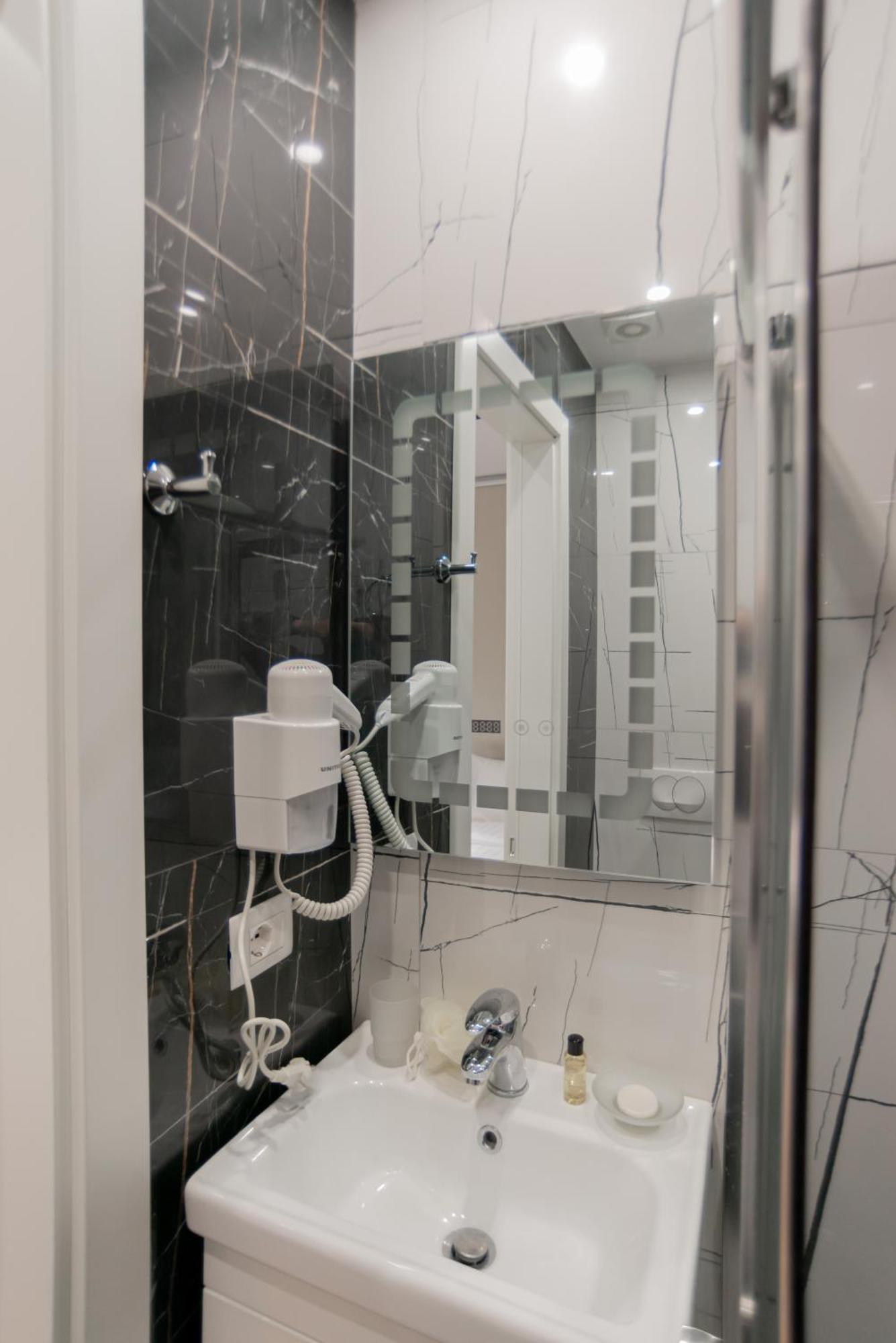 La Gioia Apartment ติรานา ภายนอก รูปภาพ