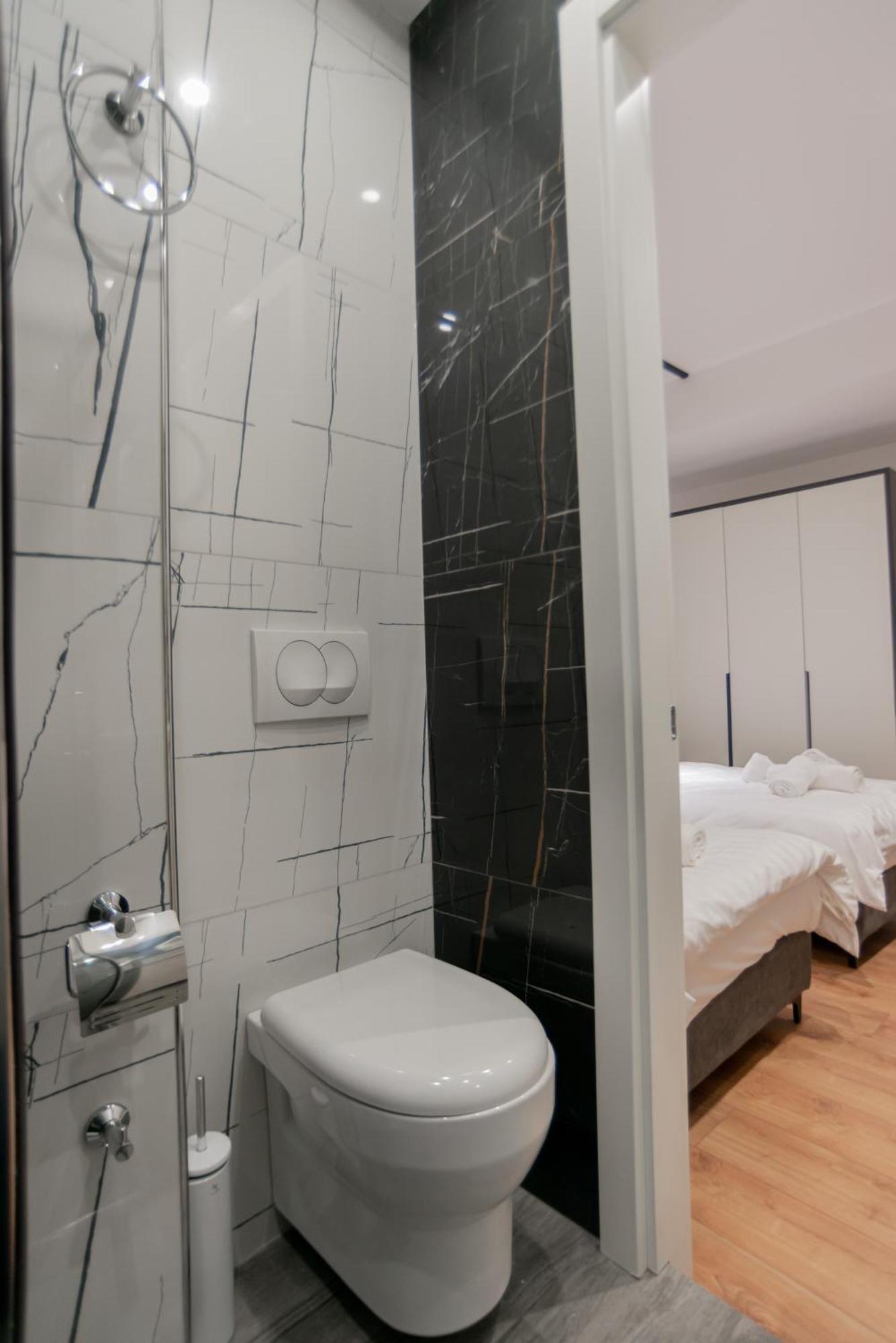 La Gioia Apartment ติรานา ภายนอก รูปภาพ