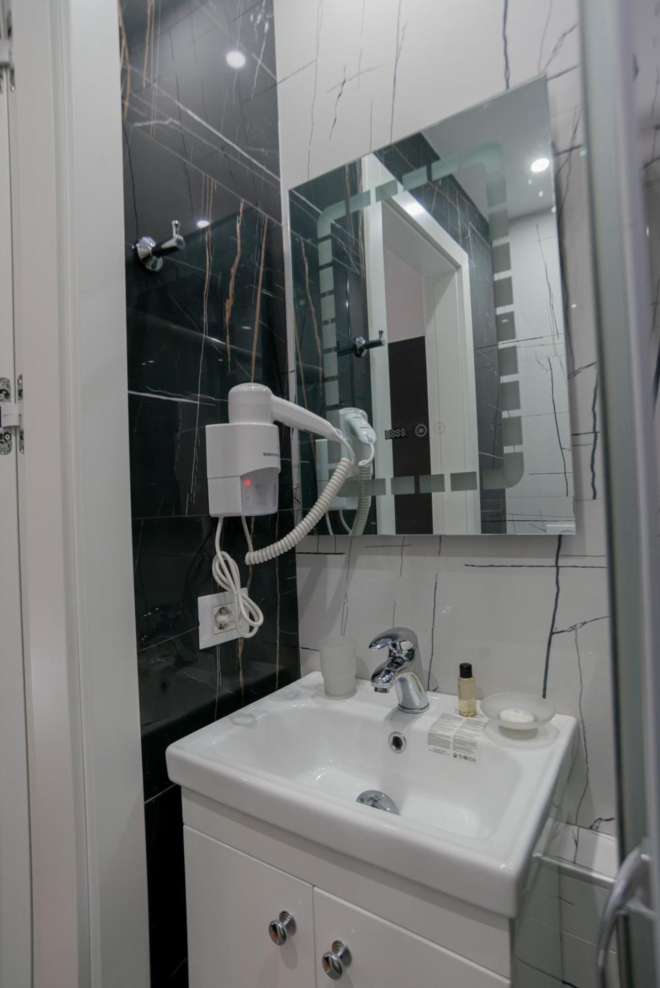 La Gioia Apartment ติรานา ภายนอก รูปภาพ